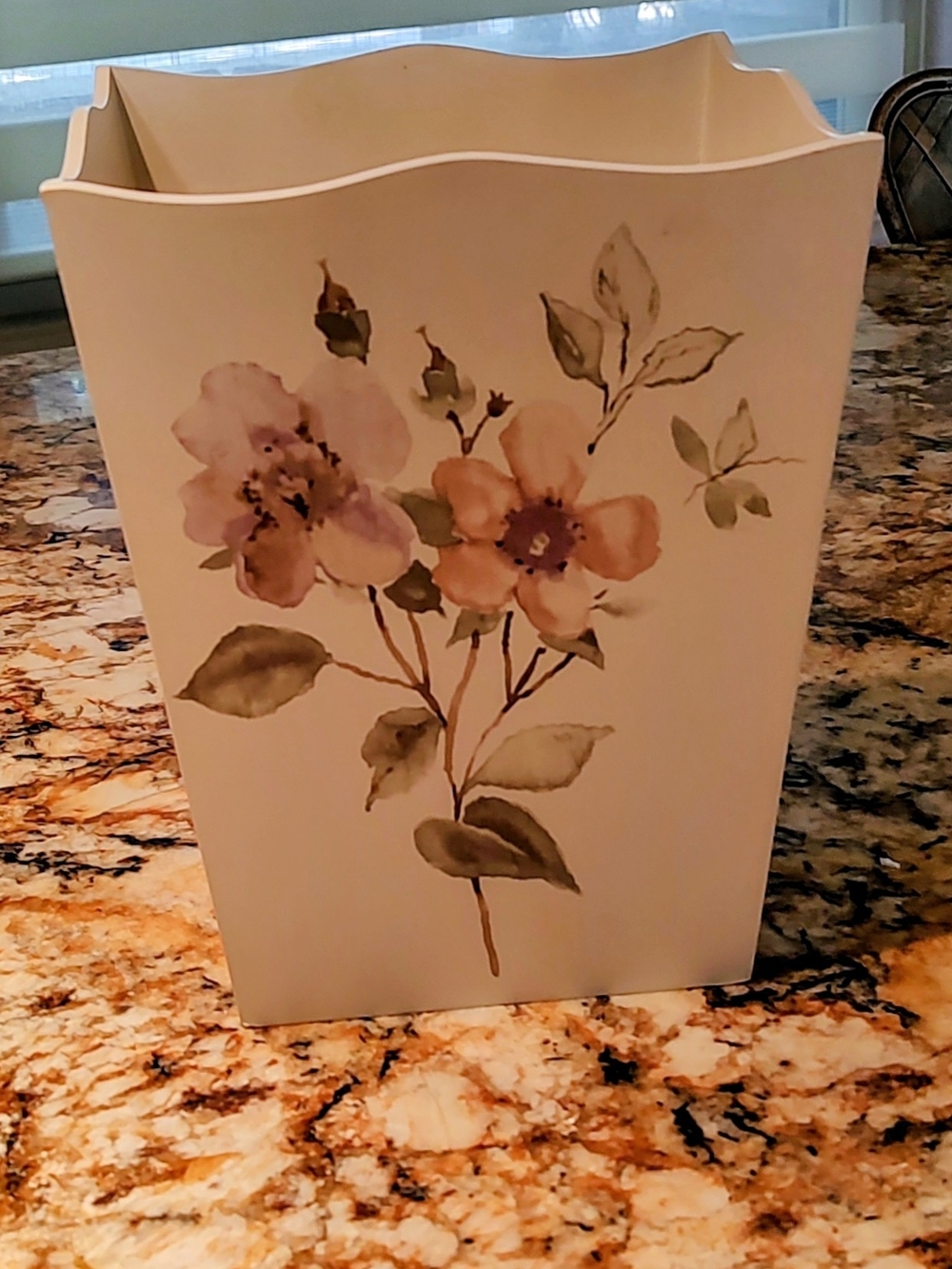 Floral Cream Bathroom Wastebasket with Pastel Blooms